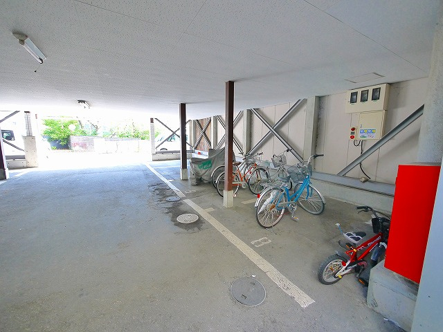 あじさい第一ビルの周辺