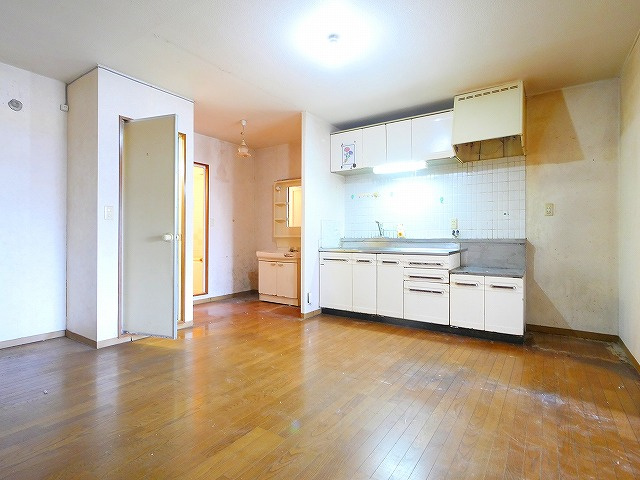 あじさい第一ビルの居間・リビング|ゆったり過ごせるリビングです