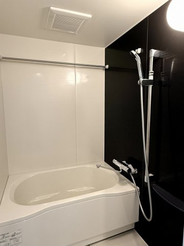 YKハイツ中崎の浴室