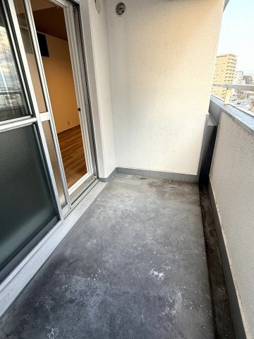YKハイツ中崎のバルコニー