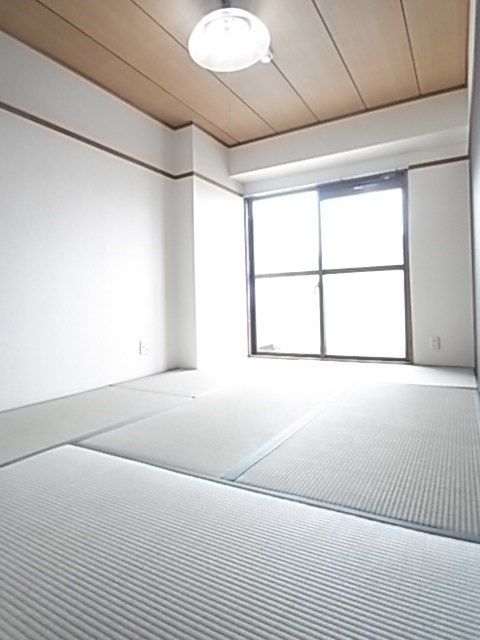 フェニックス山手の寝室