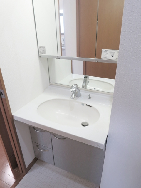 アンビロンＭの洗面所|オシャレなドレッサーです。