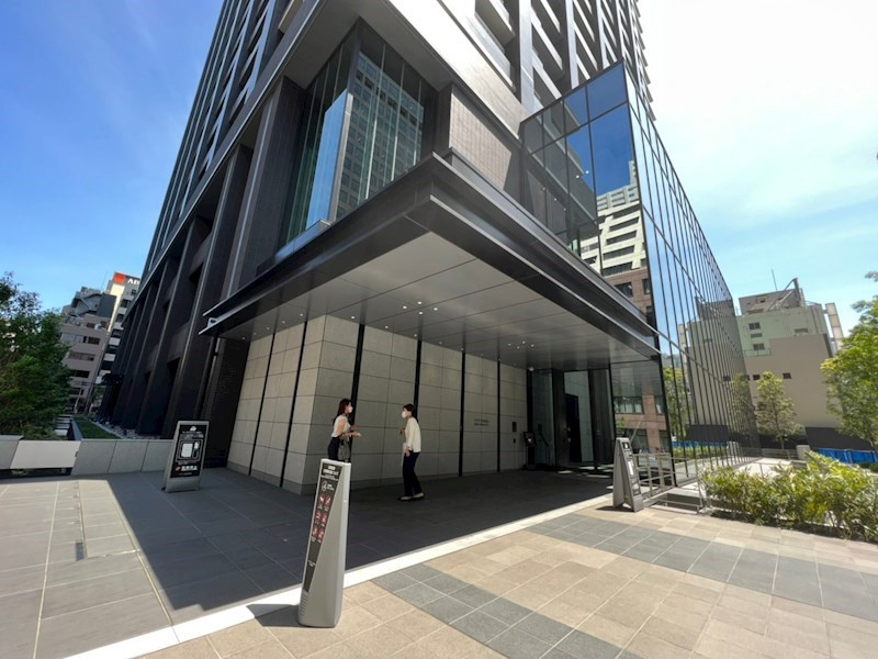 シティタワー大阪本町のエントランス|落ち着いたエントランスです