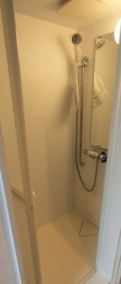 ブルーレースアゲートの浴室