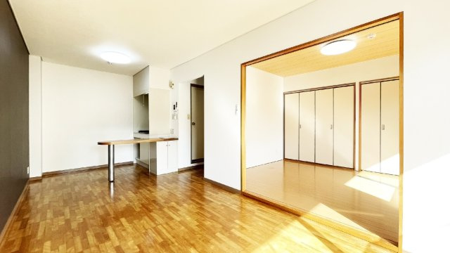 ロックバレー庄町の居間・リビング
