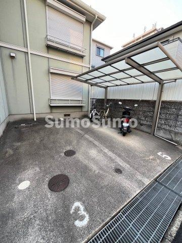 フレグランス甲南の駐車場|カースペースがあります