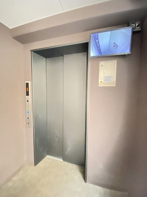 シャトーパルモア阪急六甲の外観