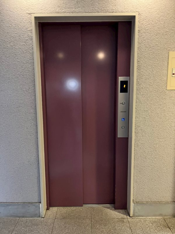 シャトーパルモア阪急六甲の外観
