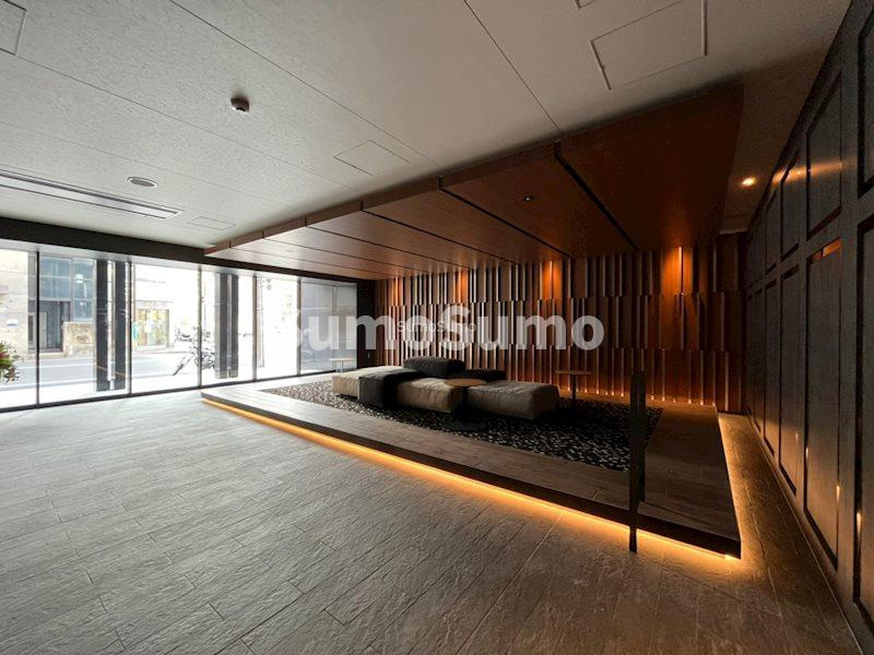 大阪市浪速区戎本町１丁目の賃貸マンションのロビー|ゆとりのあるロビーです