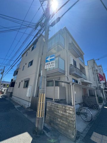 シャーメゾン切戸の外観