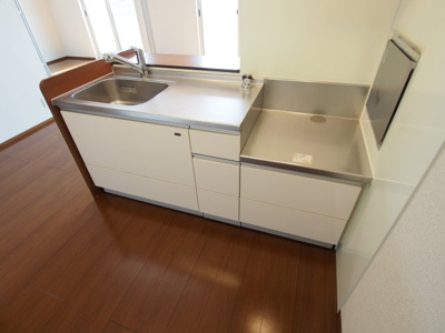 【キッチン】 | ヴラウニーメゾン・リラ