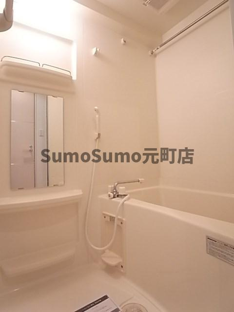 プレサンス三宮花時計前