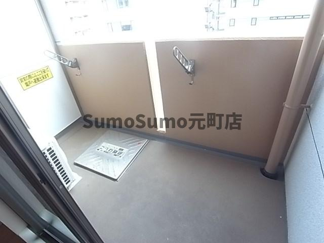 プレサンス三宮花時計前のバルコニー