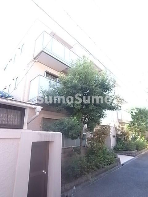 プレイス上三条の外観