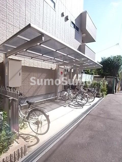 プレイス上三条の外観