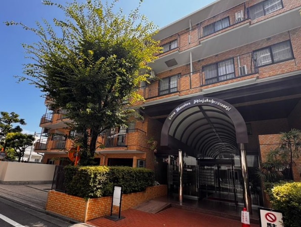 【外観】 | ライオンズマンション新宿原町 | リフォーム実施予定あります