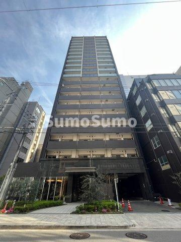 プレサンスタワー北浜の外観
