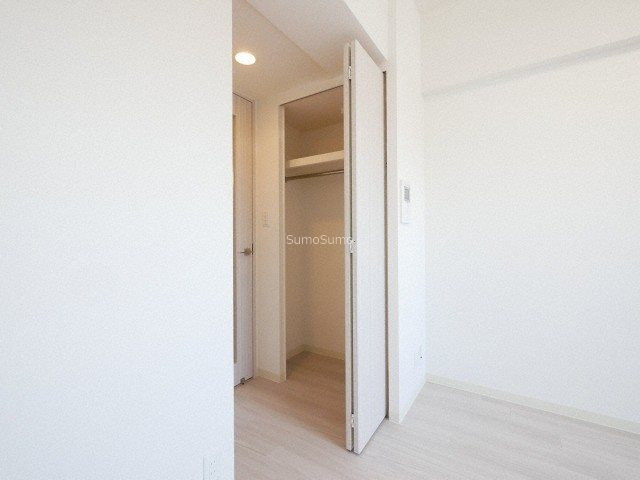 プレサンスOSAKA DOMECITY クロスティの収納