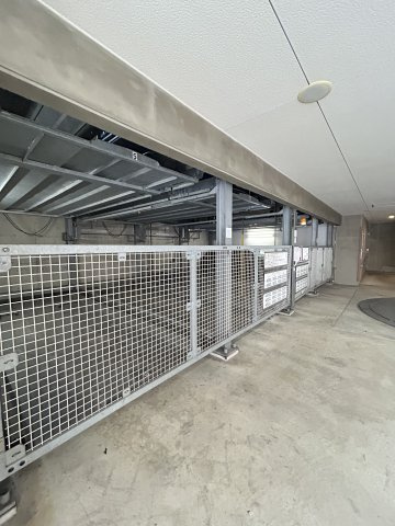 シティハウス松屋町の駐車場