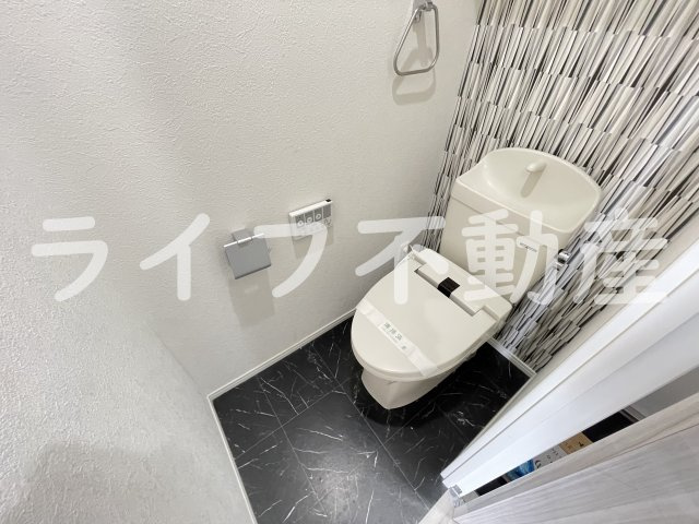 リアライズ布施駅前のトイレ|清潔感のあるトイレです