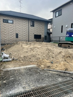 交野市倉治６丁目土地の前面道路含む現地写真