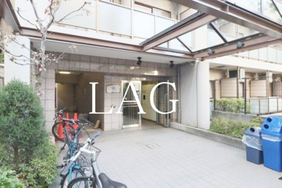 【エントランス】 | プレール三田 | エントランスです。