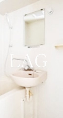 【洗面所】 | プレール三田 | 洗面台です。