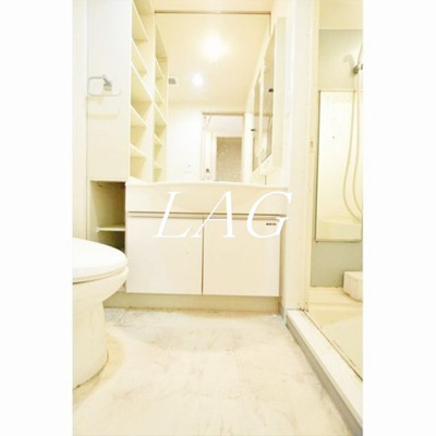 【洗面所】 | レックス海岸通りレジデンス | 洗面台です。