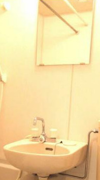 シャンテ日暮里の洗面所