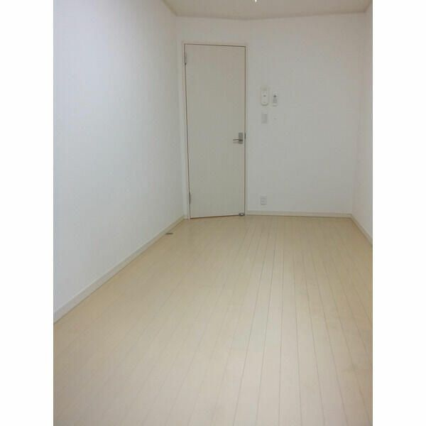 シャンテ日暮里の寝室