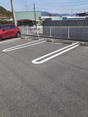 【駐車場】 | ポルトラーノⅢ