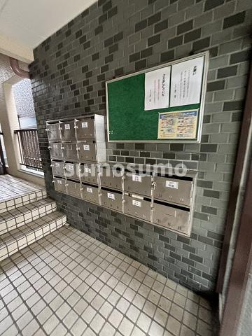 シャトー松本のエントランス