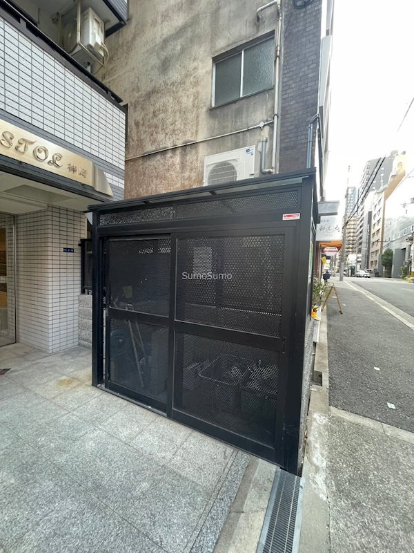 ブリストル神崎の外観