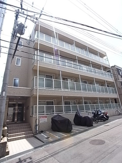 シャトラン弓木五番館の外観