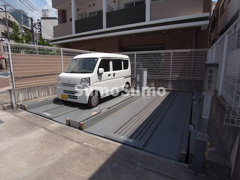 スワンズ新神戸ウィータの外観