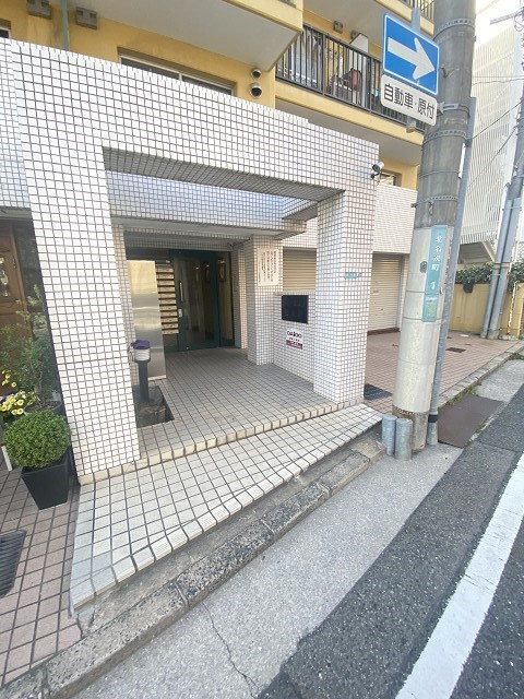 ダイドーメゾン苦楽園の外観