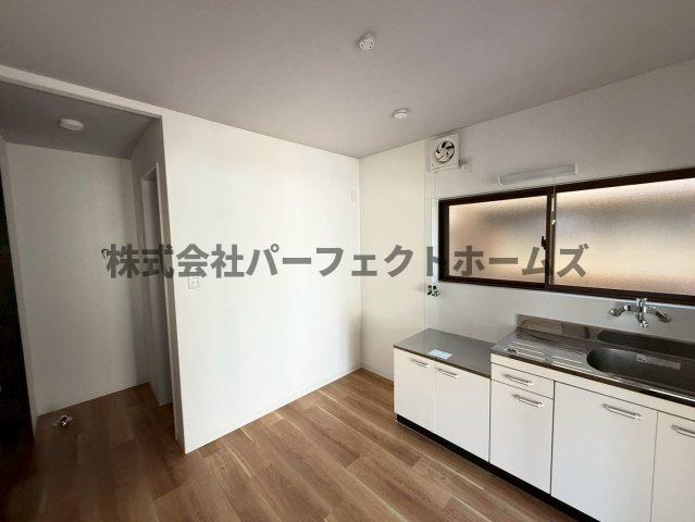 西田住宅の居間・リビング|ゆったりとした居間です