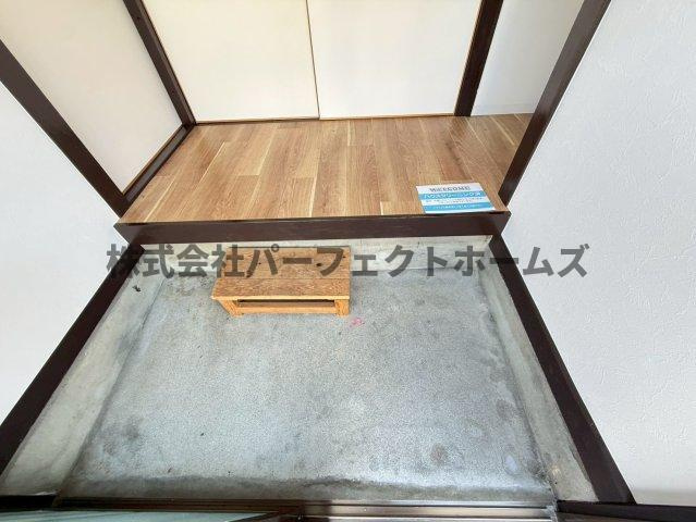 西田住宅の玄関|明るい玄関です