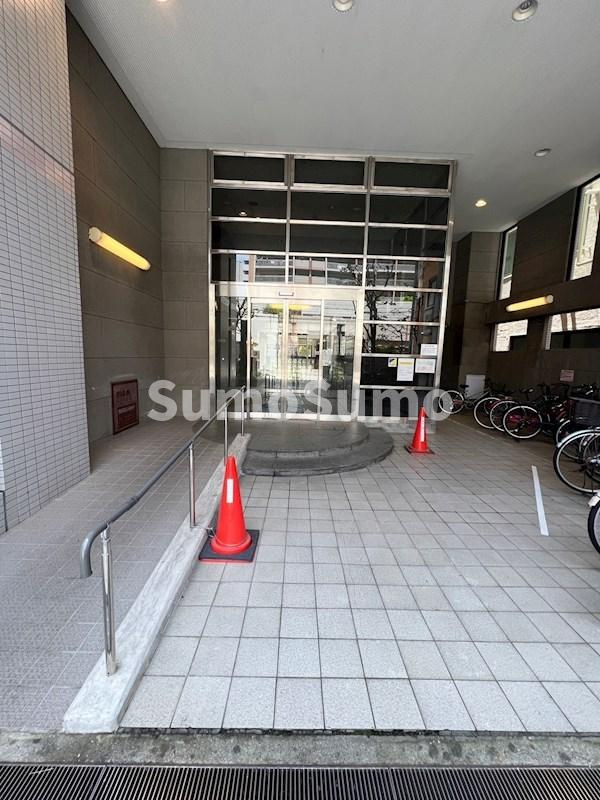 ダイアパレス西神戸のエントランス|建物の内部です