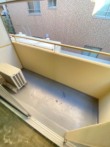 ダイドーメゾン芦屋のバルコニー