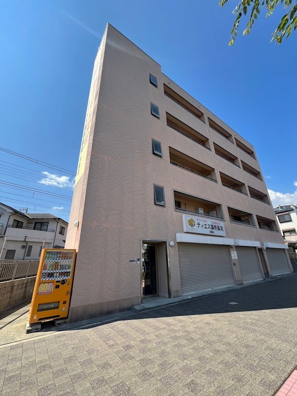 テイエスビル須磨の外観|外観は落ち着いています