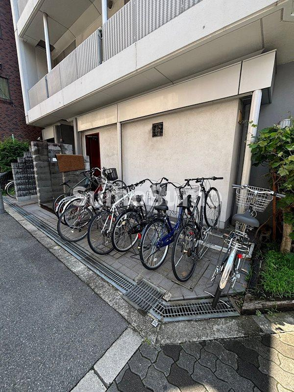 センユー四ツ橋の外観