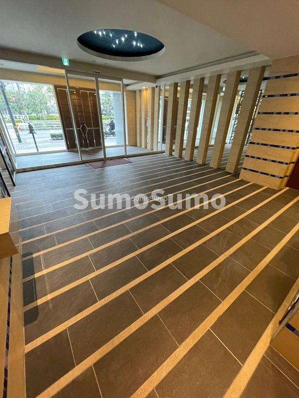 セイワパレス玉造駅前のロビー|清潔なロビーです