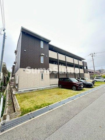 ソレイユ硯の外観|落ち着いた雰囲気の外観です
