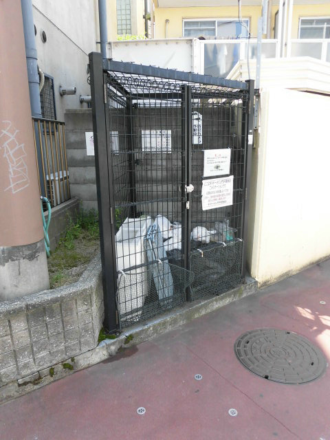 ダイドーメゾン門戸の外観
