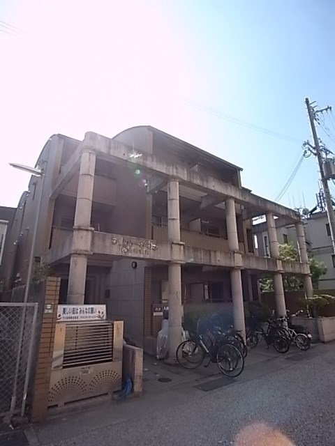 プレステージフジ西宮壱番館の外観