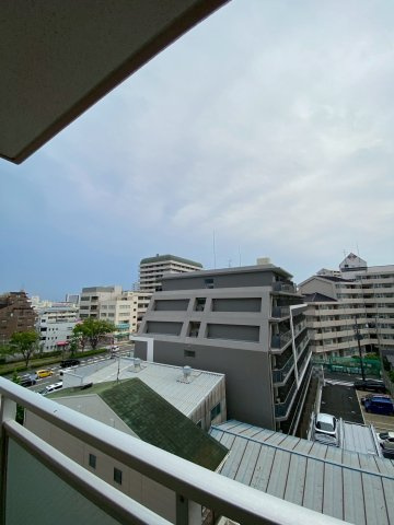 ツイン大開1号館の展望