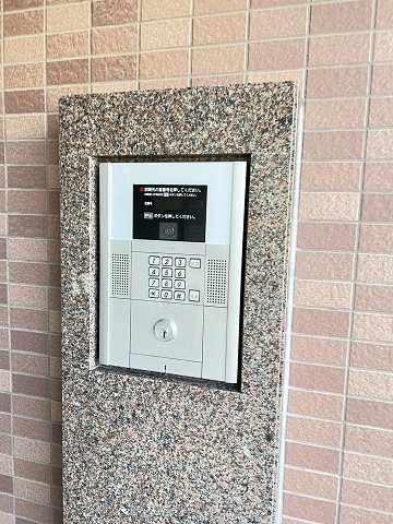 フロレアール潮江の外観