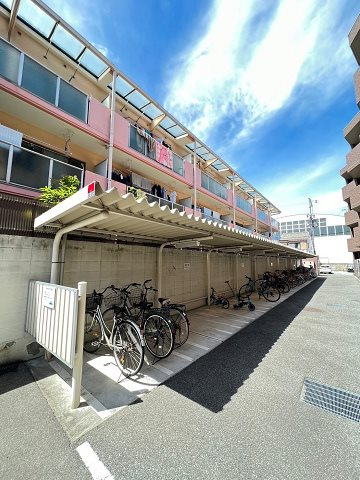 フロレアール潮江の外観