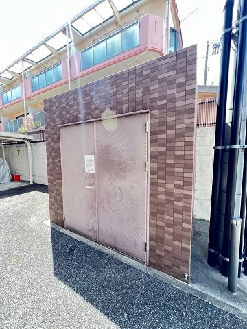 フロレアール潮江の外観